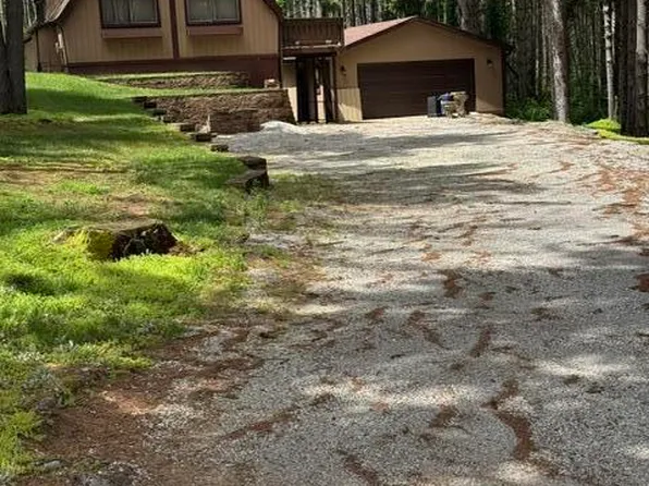 67224 Klinger Lake Rd, Sturgis, MI 49091