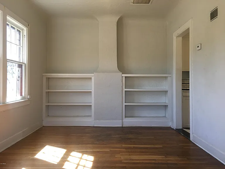 1236 E Monte Vista Rd — Photo 5