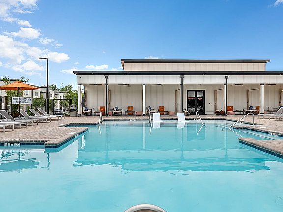 Pool 1