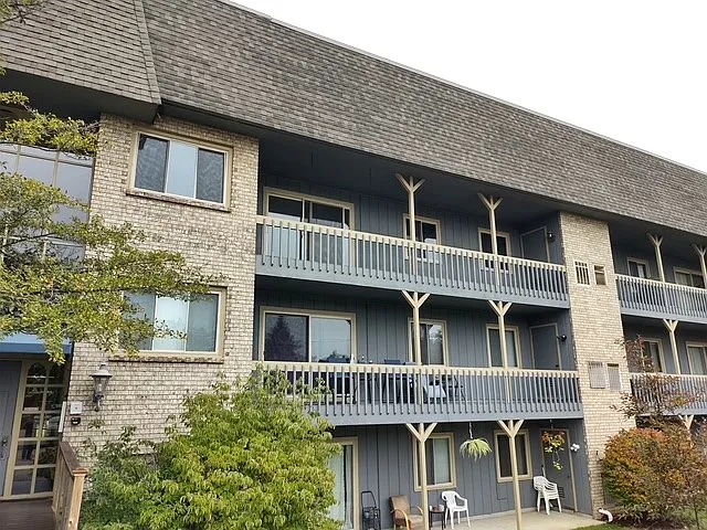 Building Photo - 2934 Mount Hope Rd #307