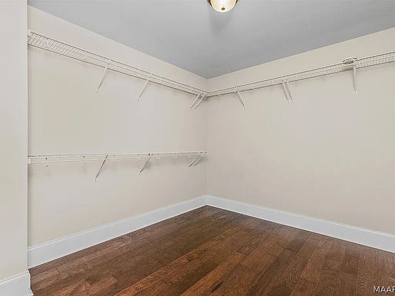 5th image of 395 Melison Dr