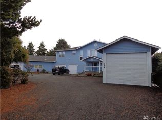 394 S Razor Clam Dr SW, Ocean Shores, WA 98569