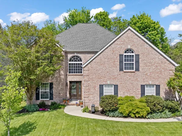 12705 Coral Reef Cir, Knoxville, TN 37922