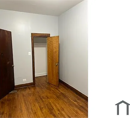 3 bed, $2,200 — Photo 4