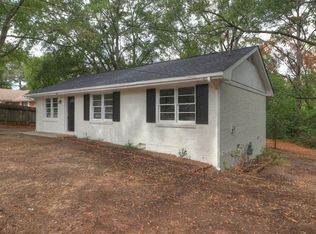 992 Locust Dr NE, Conyers, GA 30012