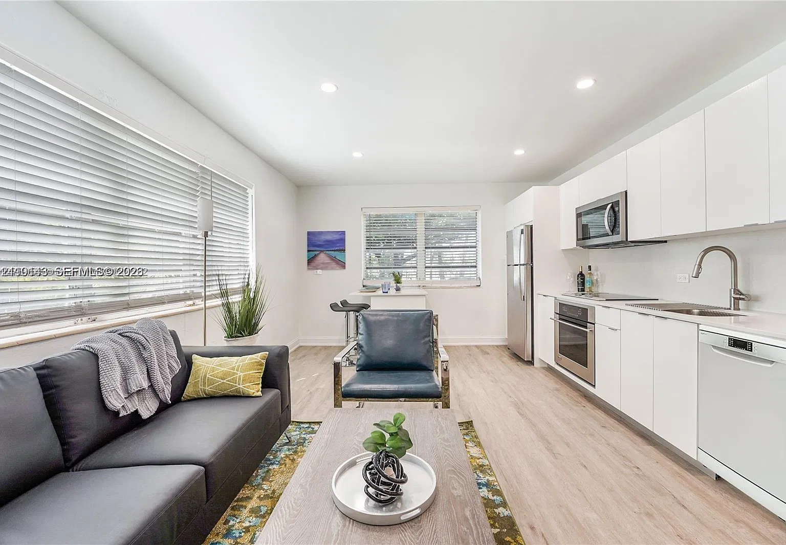 1407 Meridian Ave — Photo 1