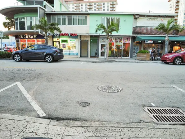 905 Sunrise Ln #905, Fort Lauderdale, FL 33304