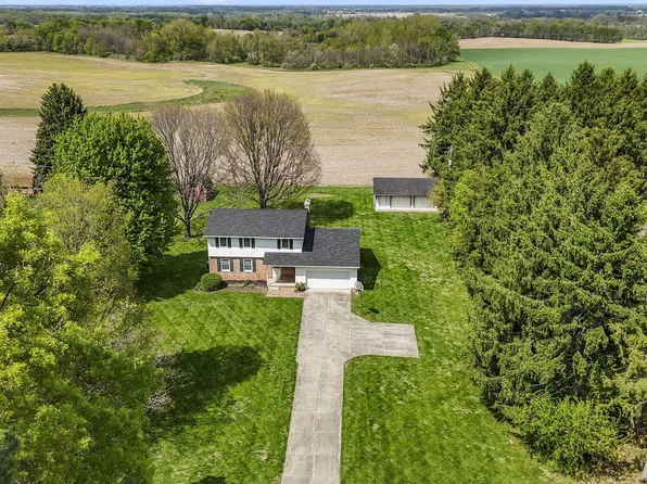 6790 Winchester Rd NW, Carroll, OH 43112