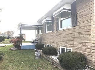 1663 Woodhurst Ct, Columbus, OH 43223