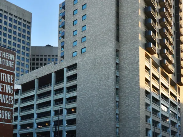 66 9th St Unit 2512, Saint Paul, MN 55101