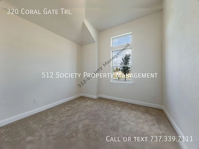 320 Coral Gate Trl — Photo 3