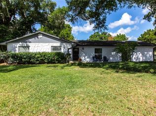 804 Bishop Pl, Seffner, FL 33584