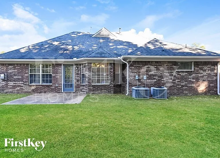 6797 Terry Chase — Photo 15