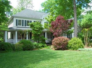 9336 Hometown Dr, Raleigh, NC 27615