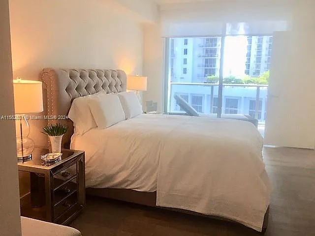 1100 S Miami Ave #1411 — Photo 16