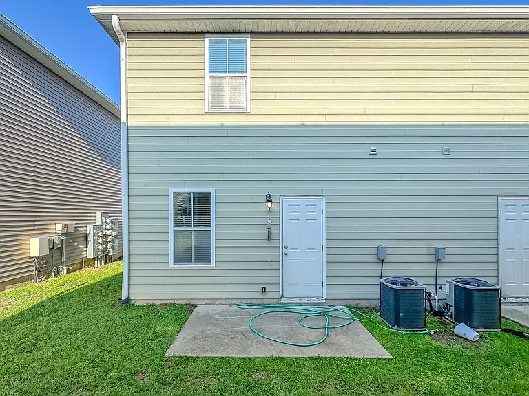 1965 Corvallis Ave — Photo 39
