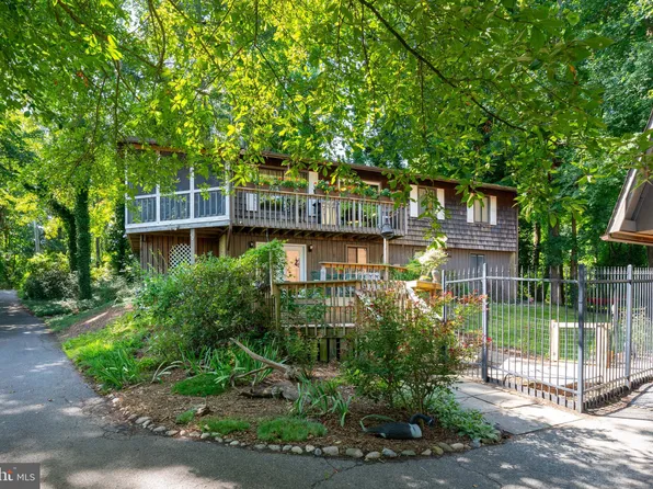30017 Skyview Dr, Mechanicsville, MD 20659