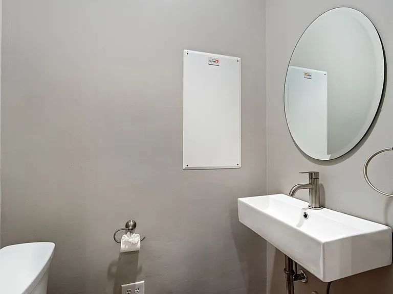160 Park Pointe Cir #NA — Photo 37