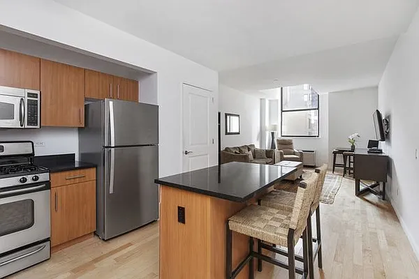 Rented by Compass | media 12