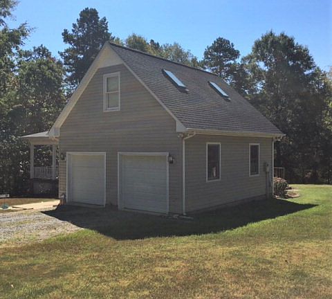 2nd image of 1048 Fox Den Trl