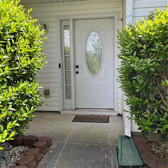 5420 Sapphire Cir — Photo 2