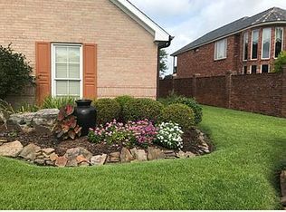 104 Inverness Ln, Broussard, LA 70518