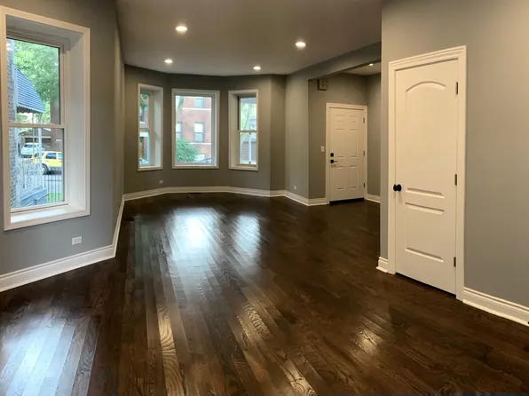 624 N Drake Ave #1, Chicago, IL 60624