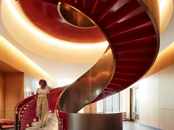 455 10th Avenue image 4 of 18