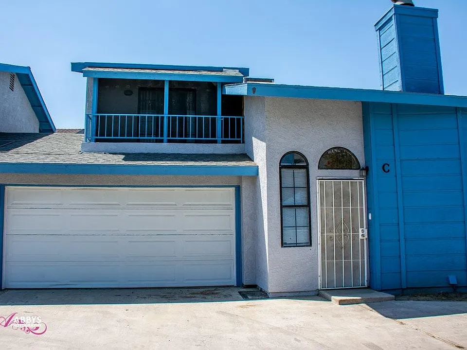7705 S Laurelglen Blvd #D