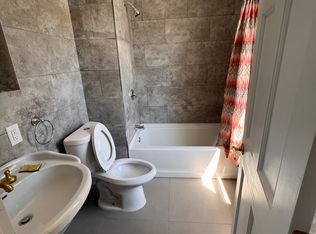 701 Main St APT 1, Manchester, CT 06040