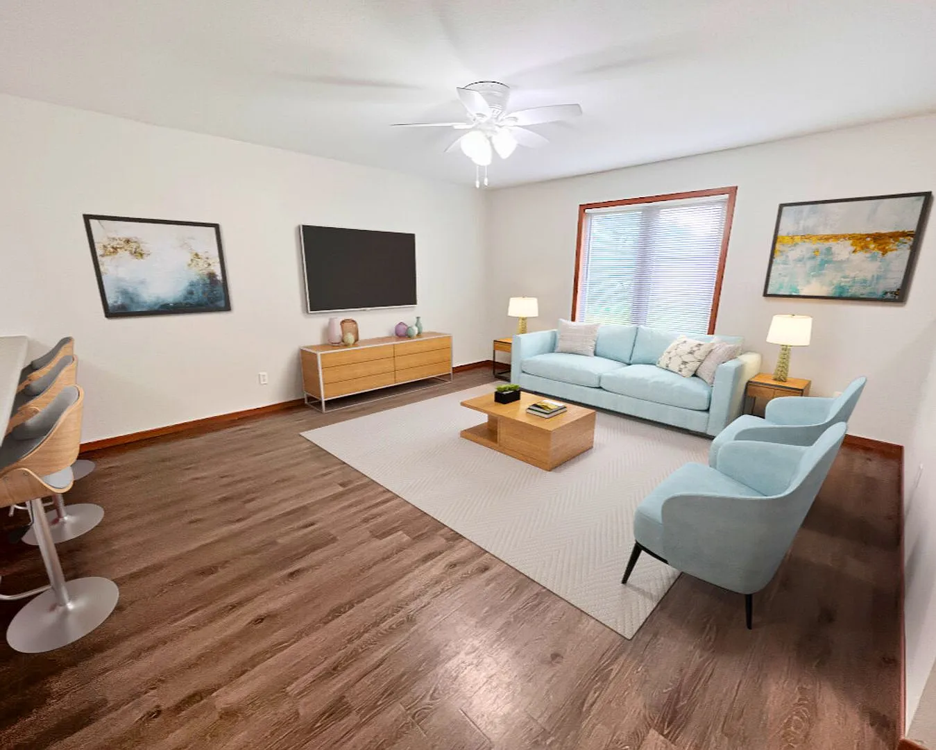 1407 Georgia — Photo 3