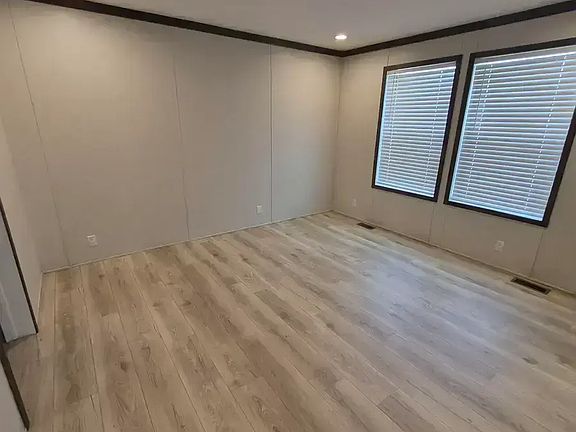 5th image of 79 Park Estates Dr #79