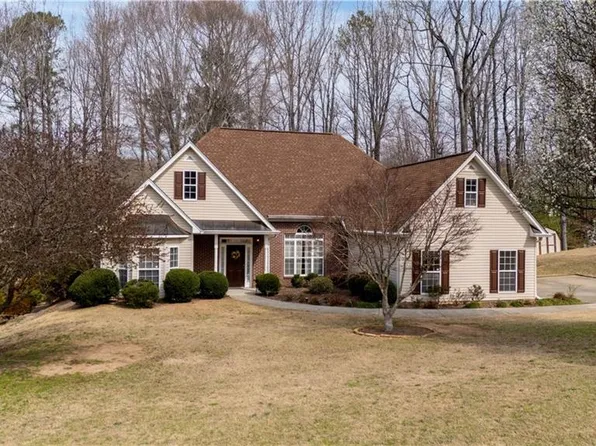 4838 Netherlands Pl, Flowery Branch, GA 30542