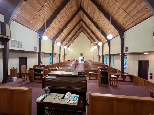 600 W Church St, Horseshoe Bend, AR 72512