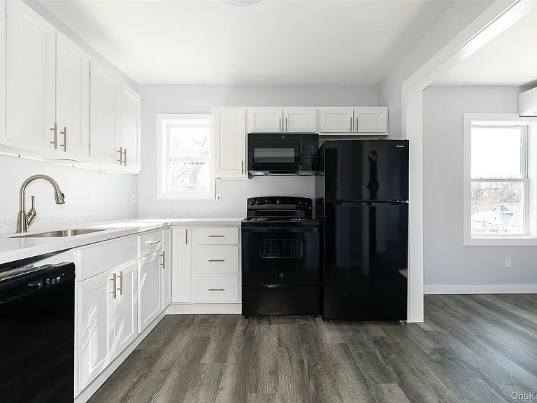 68 Clark St #2 — Photo 3