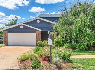 4320 Grand Marnier Dr, Saint Louis, MO 63129