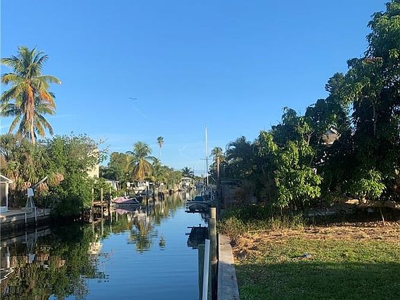 5th image of 16281 Porto Bello St