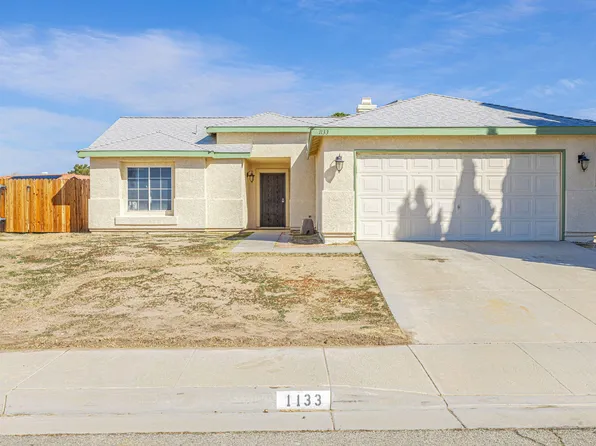 1133 Oakwood Ln, Rosamond, CA 93560