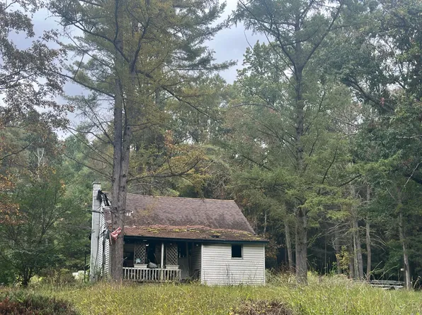 3785 New Lancaster Valley Rd, Milroy, PA 17063