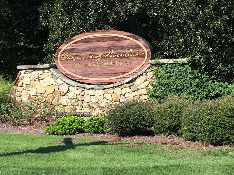 1st image of 18 Water Oak Ln