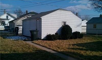 2nd image of 440 S Dundee St