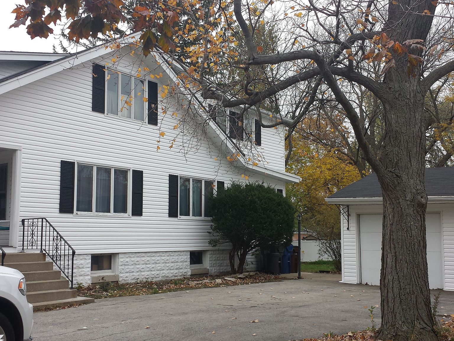 18329 Riegel Rd, Homewood, IL 60430 Zillow