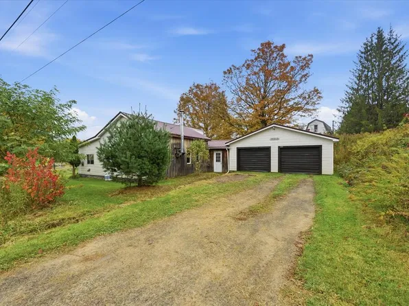 38353 Five Corners Rd, Centerville, PA 16404