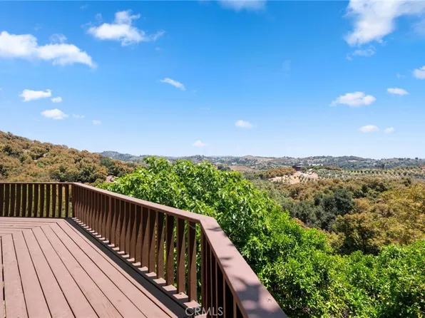 22910 Carancho Rd, Temecula, CA 92590