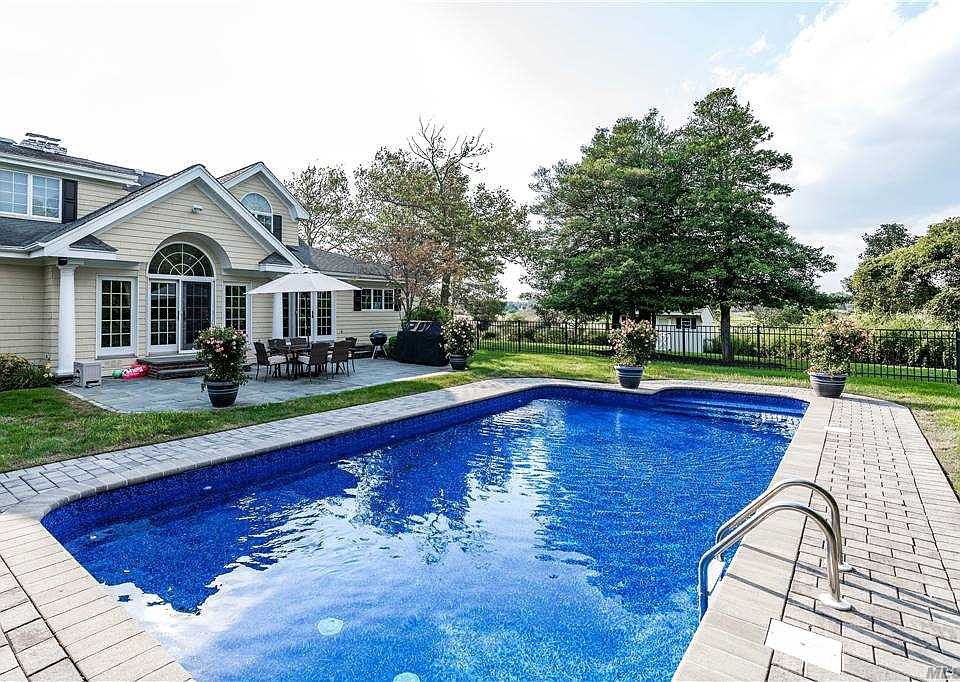 1211 Harbor Road, Hewlett, NY 11557 Zillow
