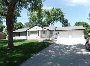 1610 Westwood Terrace, Hastings, NE 68901