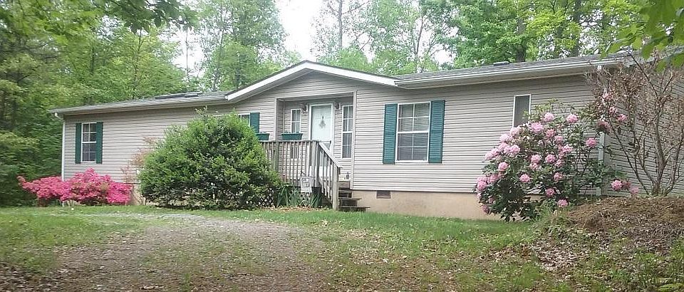 1st image of 327 Poplar Place Ln
