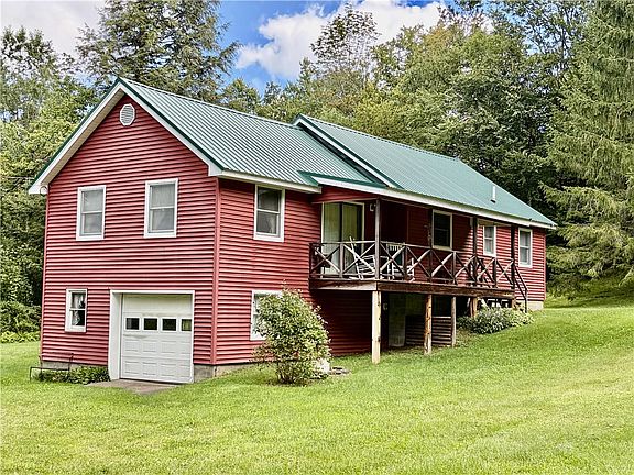 2nd image of 559 Mott Hill Rd