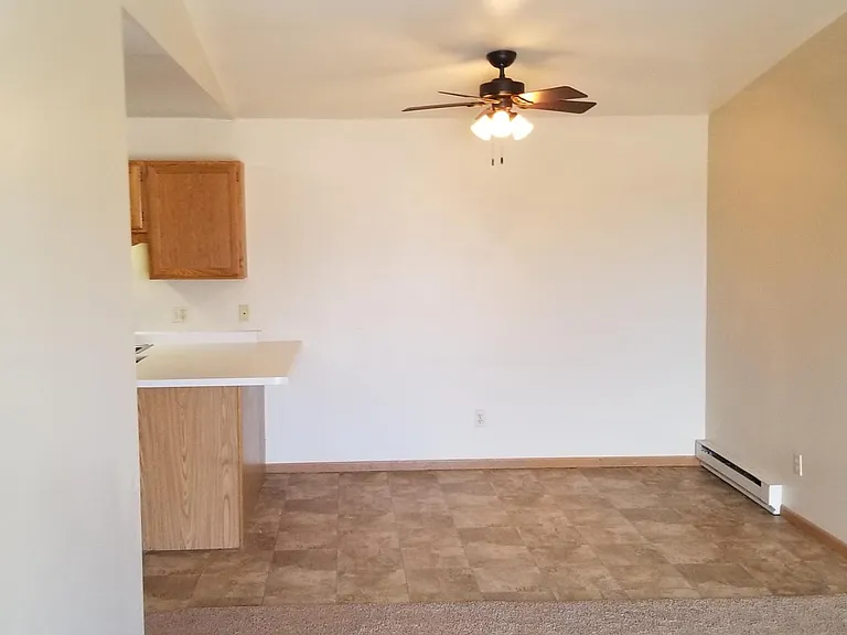 2200 Sylvan Way — Photo 11