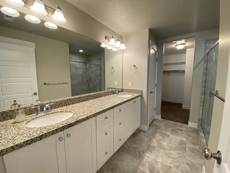 2528 N Cormac Pl — Photo 10